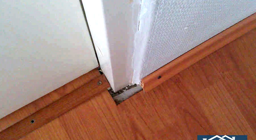 A laminált padló lerakásának módszerei az ajtóban