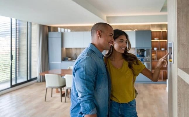 5 Egyszerű módszer az első emeleti lakás biztonságának és védelmének fokozására