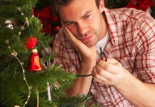 Hogyan javítsuk meg a karácsonyi fényeket: Top tippek a hibaelhárításhoz, javításhoz és gondozáshoz