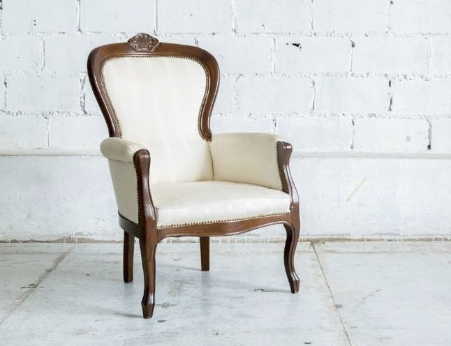 5 Új módja a régi bútorok eladásának
