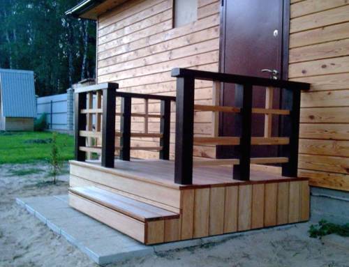 Hogyan lehet fából készült tornácot építeni egy házhoz? Eszköz és tervezési lehetőségek