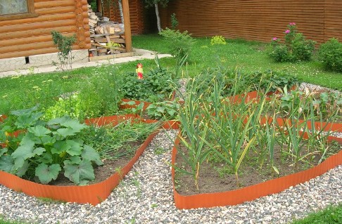 Szegélyszalag - kerti és zöldséges felhasználásra