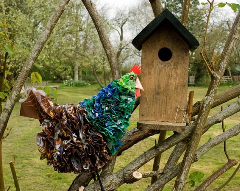 A madarak számára saját kezűleg készítünk madárházakat