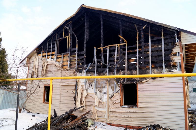 Kiégett favázas ház