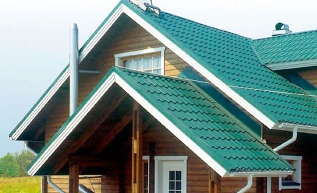 Hogyan készítsünk tetőt a tornác fölé saját kezűleg - a tetők felszerelésének típusai és módszerei