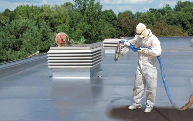 Mi a folyékony vízszigetelés a gumi tetőfedő és a használatának szabályai