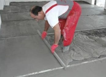 A betonpadlók kiegyenlítése, a cementesztrichek típusai