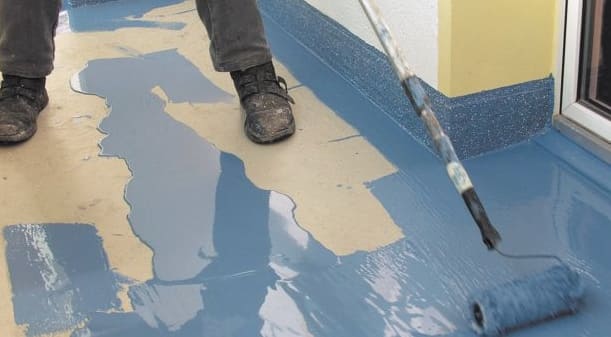 Hogyan és mivel lehet betonpadlót festeni