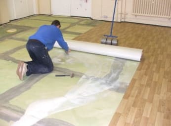 Forgácslap fektetése a padlóra linóleum alatt, hogyan készítse elő a felületet és fektesse le az anyagot saját kezével