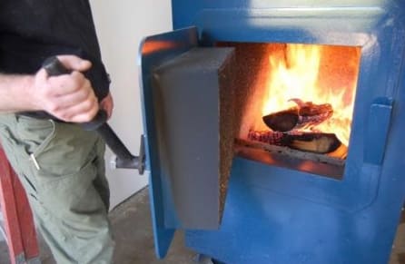 Hogyan kell megfelelően karbantartani a szilárd tüzelésű kazánt, és kiválasztani a szenet a fűtéséhez