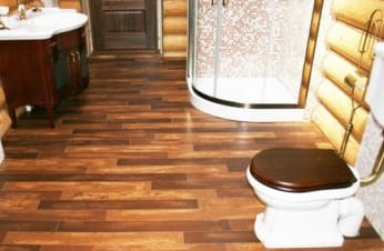 A parafa padló lerakásának technológiája a fürdőszobában és karbantartása