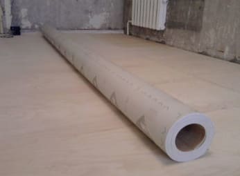 1 m2 linóleum tömegének kiszámítása, hány kilogramm fedett padlóra van szükség a munkához?
