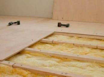 Hogyan készítsünk fapadlót az erkélyen saját kezűleg, mi szükséges ehhez
