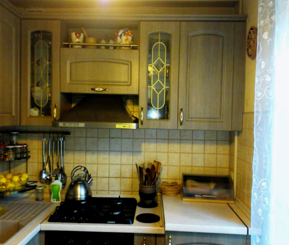 Kis konyha tervezése és felújítása - hogyan lehet olcsón hangulatossá tenni a konyhát