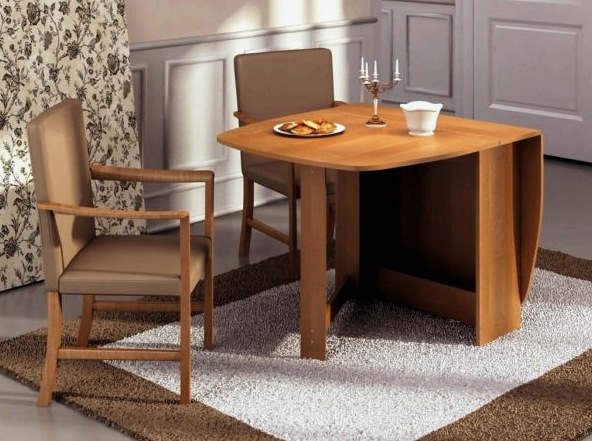Konyhaasztalok kis konyhához: milyen asztalt és széket válasszunk egy kis konyhába