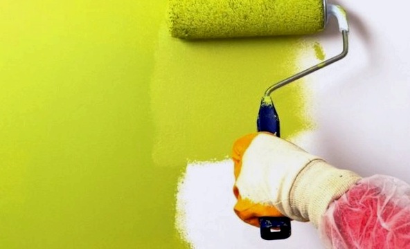 Hogyan kell helyesen festeni a falakat a konyhában