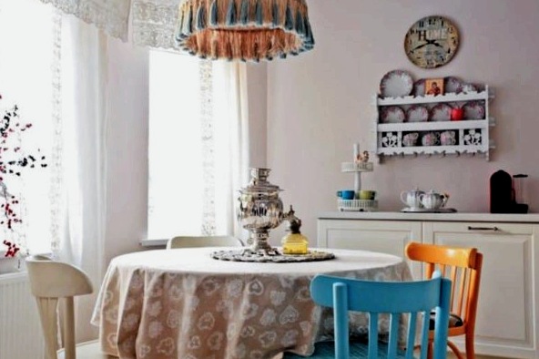 Orosz stílusú konyha: eredetiség és kényelem modern dizájnban