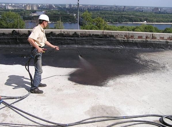 Spray-on tető vízszigetelés fotó