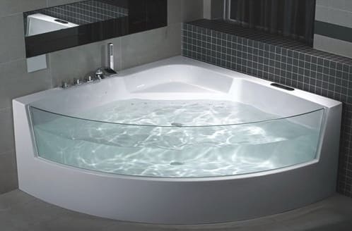 Hogyan válasszunk fürdőkádat: az öntöttvas, acél és akril készülékek jellemzőinek különbségei