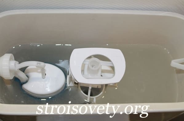 A készülék WC-tartály lefolyó: a fő meghibásodások és javítási módok