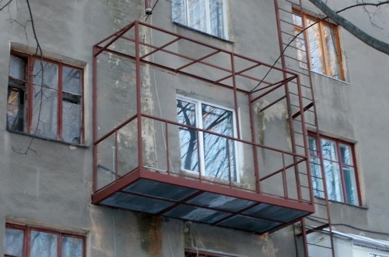 konzolos erkély saját kezűleg fotó