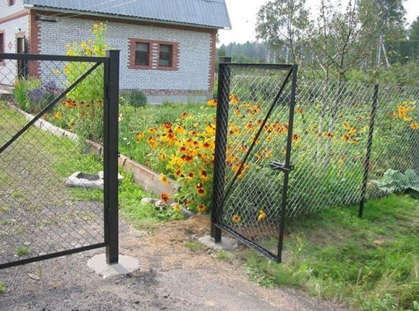 Rabitz láncos kerítés fotó