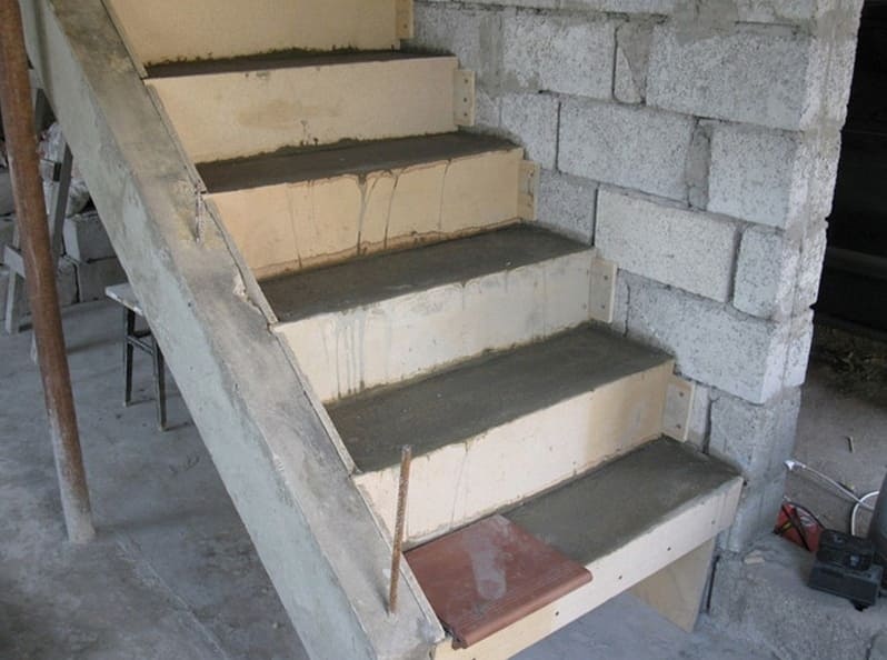 beton lépcsőház fotó