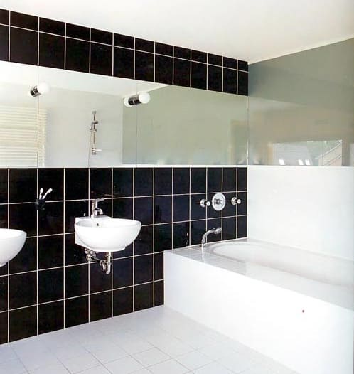Fekete-fehér fürdő design változatok 48