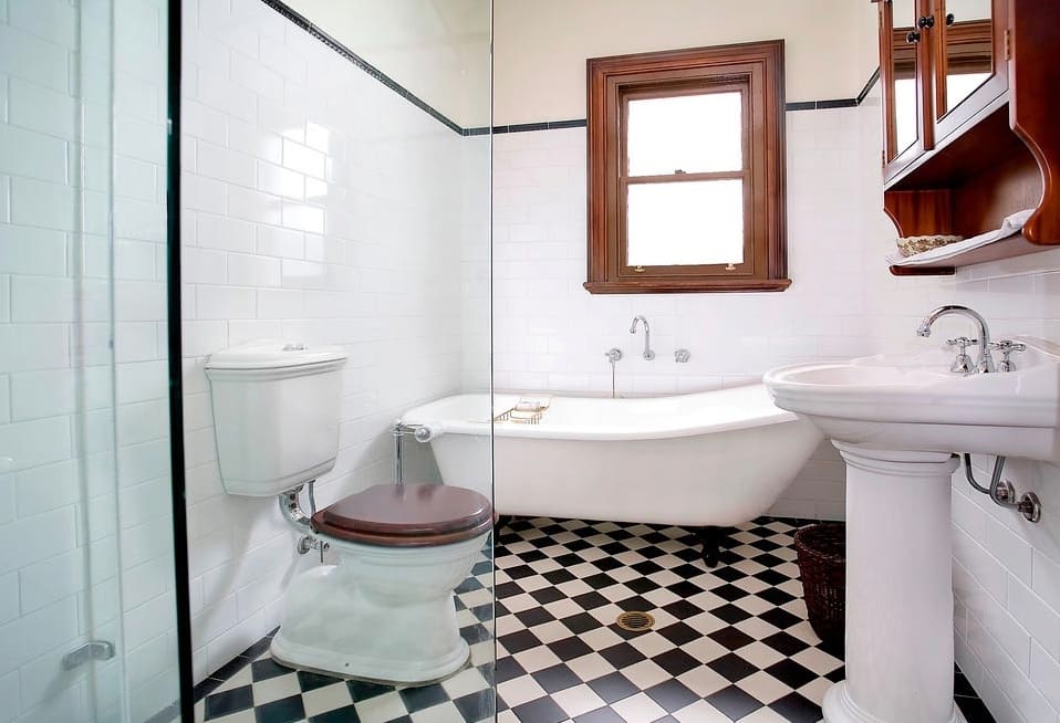 Fekete-fehér fürdőszoba tervezési változatok 45