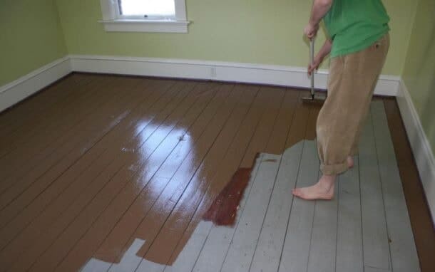Milyen festékek alkalmasak fa padlóra?