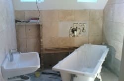 fürdőszoba felújítás bontás 2