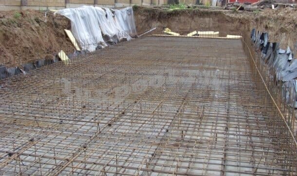 uszoda beton megerősítése