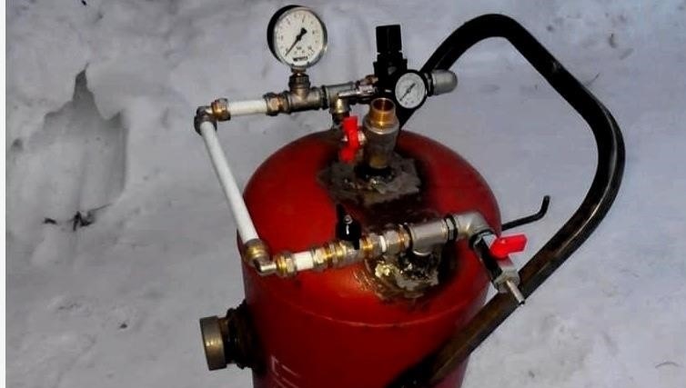 3 ötlet, hogy mit tehetsz egy régi tűzoltó készülékből saját kezeddel