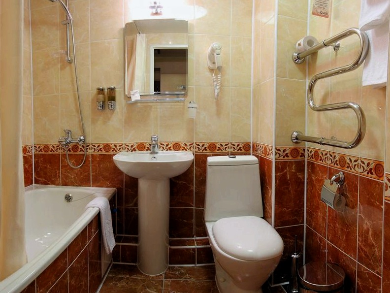 Eredeti fürdőszoba készítése Hruscsovban