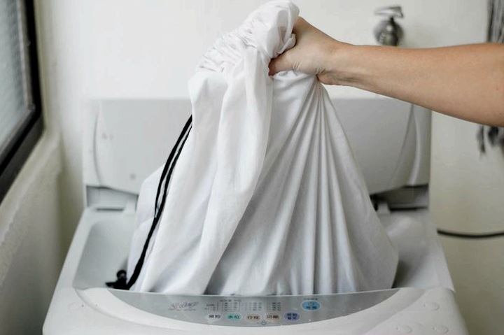 A kabát gépi mosásának módjai