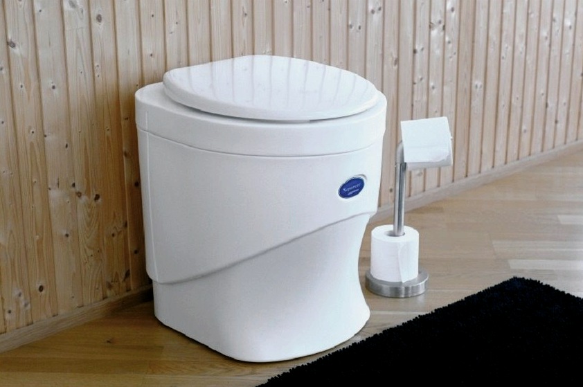 A tőzeg WC előnyei és hátrányai az országban, népszerű gyártók