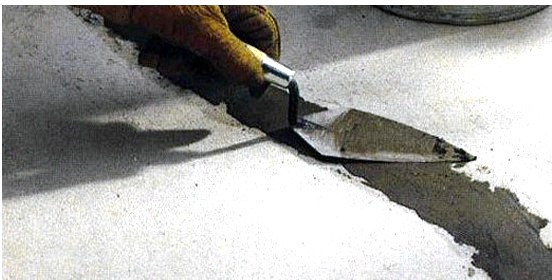 Hogyan kell festeni egy betonpadlót egy garázsban