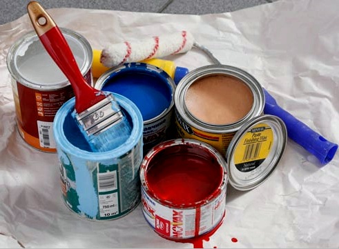 Gipszkartont festünk: előkészítő munka, a festék kiválasztása és felvitele