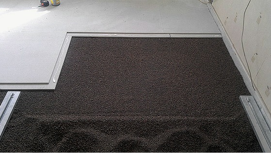 Hogyan készítsünk száraz padló esztrichet: ábra, előkészítés és padlóburkolat