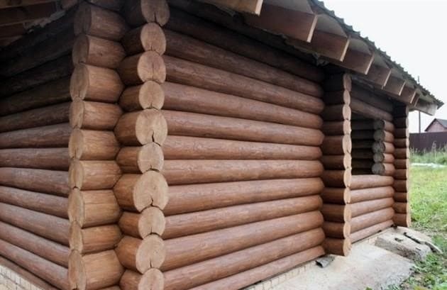 Faház védelme antiszeptikummal: a rönkfa megfelelő feldolgozása
