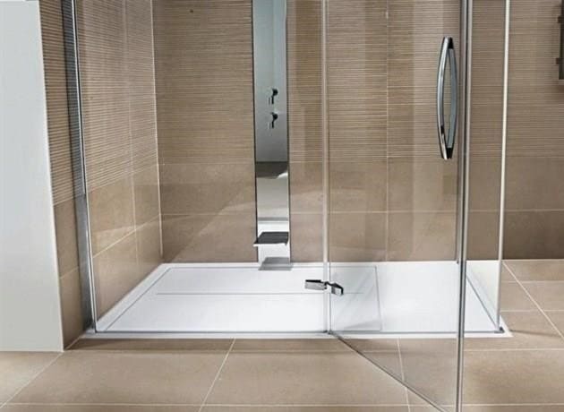 Lépésről lépésre a padlóleeresztő csempés zuhany felszereléséhez