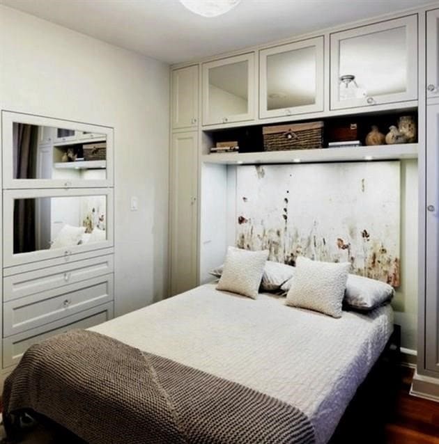 Háttérkép egy kis hálószobához: szín, tervezés, kombináció, ötletek alacsony mennyezethez és keskeny helyiségekhez