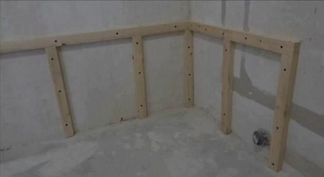 Képernyő beépítése a fürdőszoba alá kívül és belül + videó