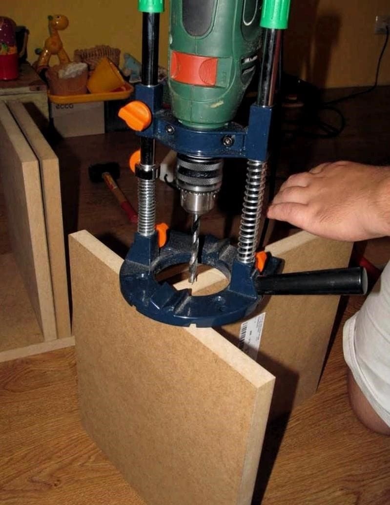 Fúrógép - hogyan készítsünk házi függőleges fúróeszközt