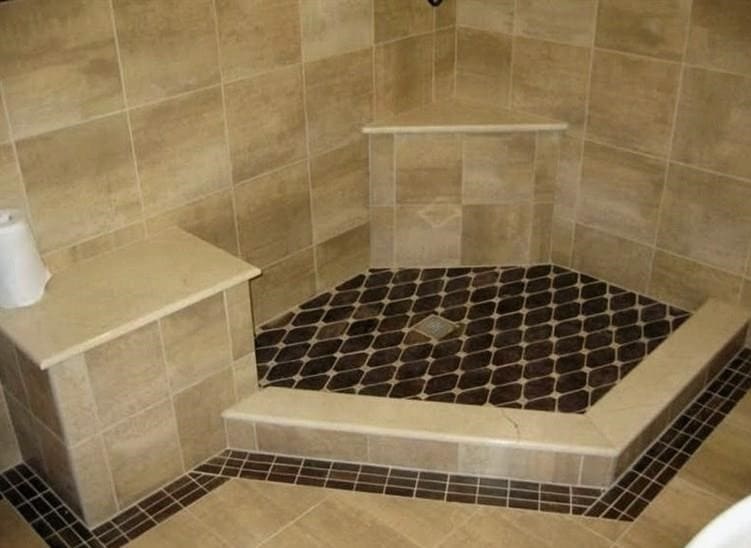 Lépésről lépésre a padlóleeresztő csempés zuhany felszereléséhez