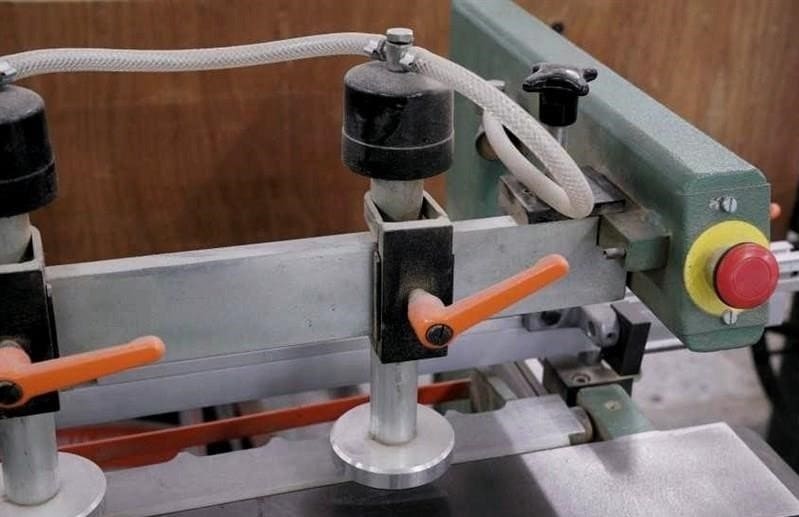 Fúrógép - hogyan készítsünk házi függőleges fúróeszközt