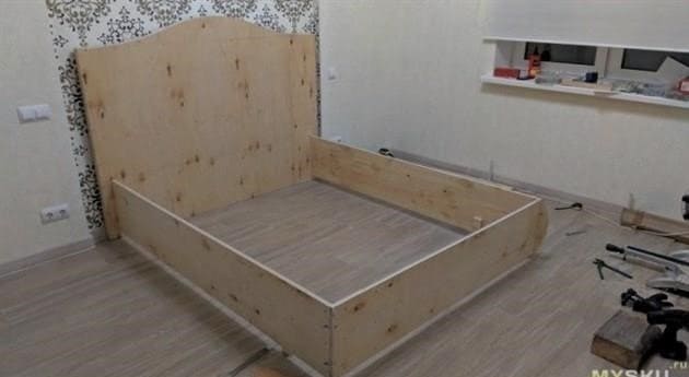 Egyszerű és gyors barkács készítés ágy emelőszerkezettel