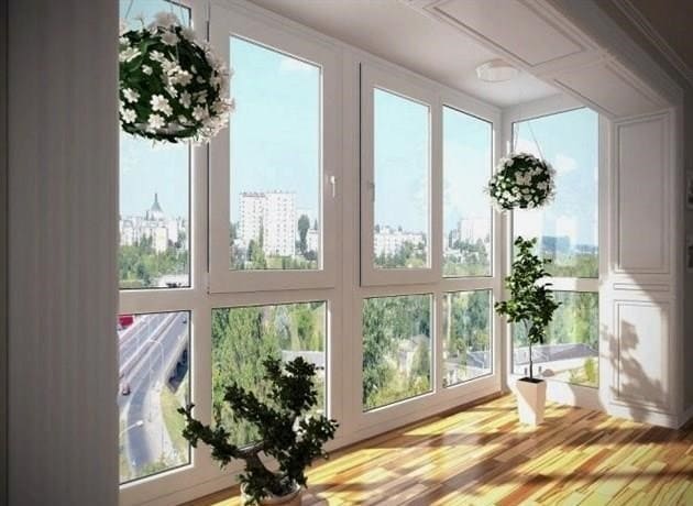 Az ablakok helyes elhelyezése a házban - az arányok korrekciója díszítő elemekkel: fotó