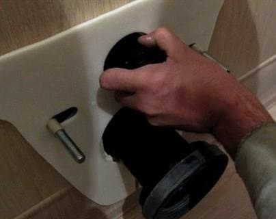WC-telepítés javítása: a szivárgások és egyéb problémák elhárítása