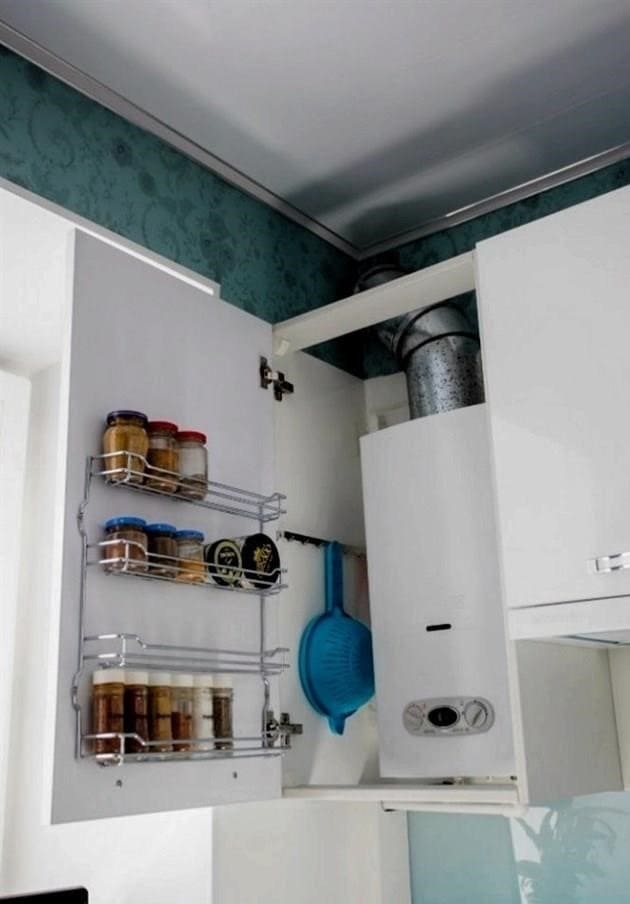 Hogyan lehet elrejteni a gázkazánt a konyhában: a legjobb tervezési lehetőségek és maszkolási tippek